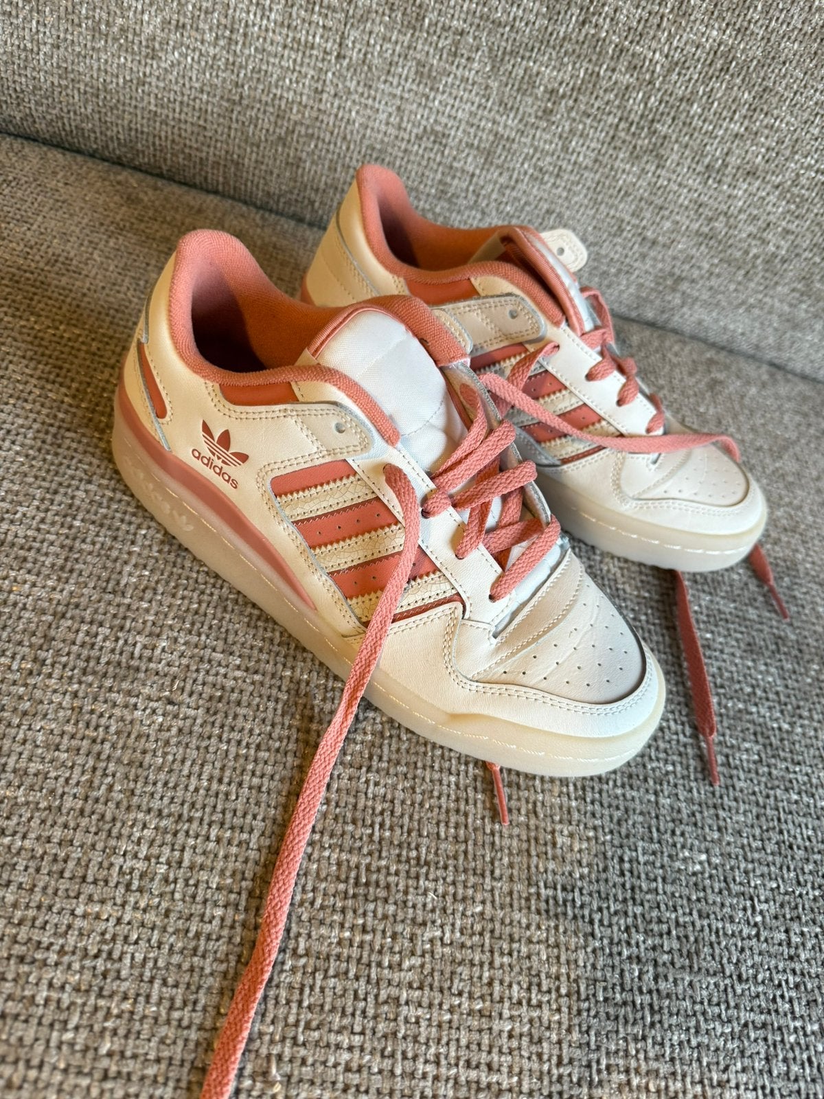 Adidas schoenen maat 38 NIEUW!, Ophalen of Verzenden, Zo goed als nieuw, Zwart, Sneakers of Gympen