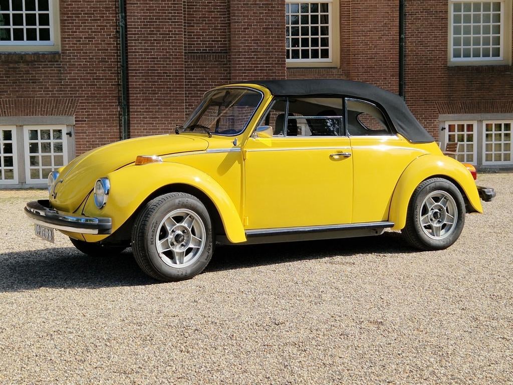 Volkswagen Kever cabrio 1303 S 1.6 1976 kleur geel, Achterwielaandrijving, Zwart, Cabriolet, Handgeschakeld