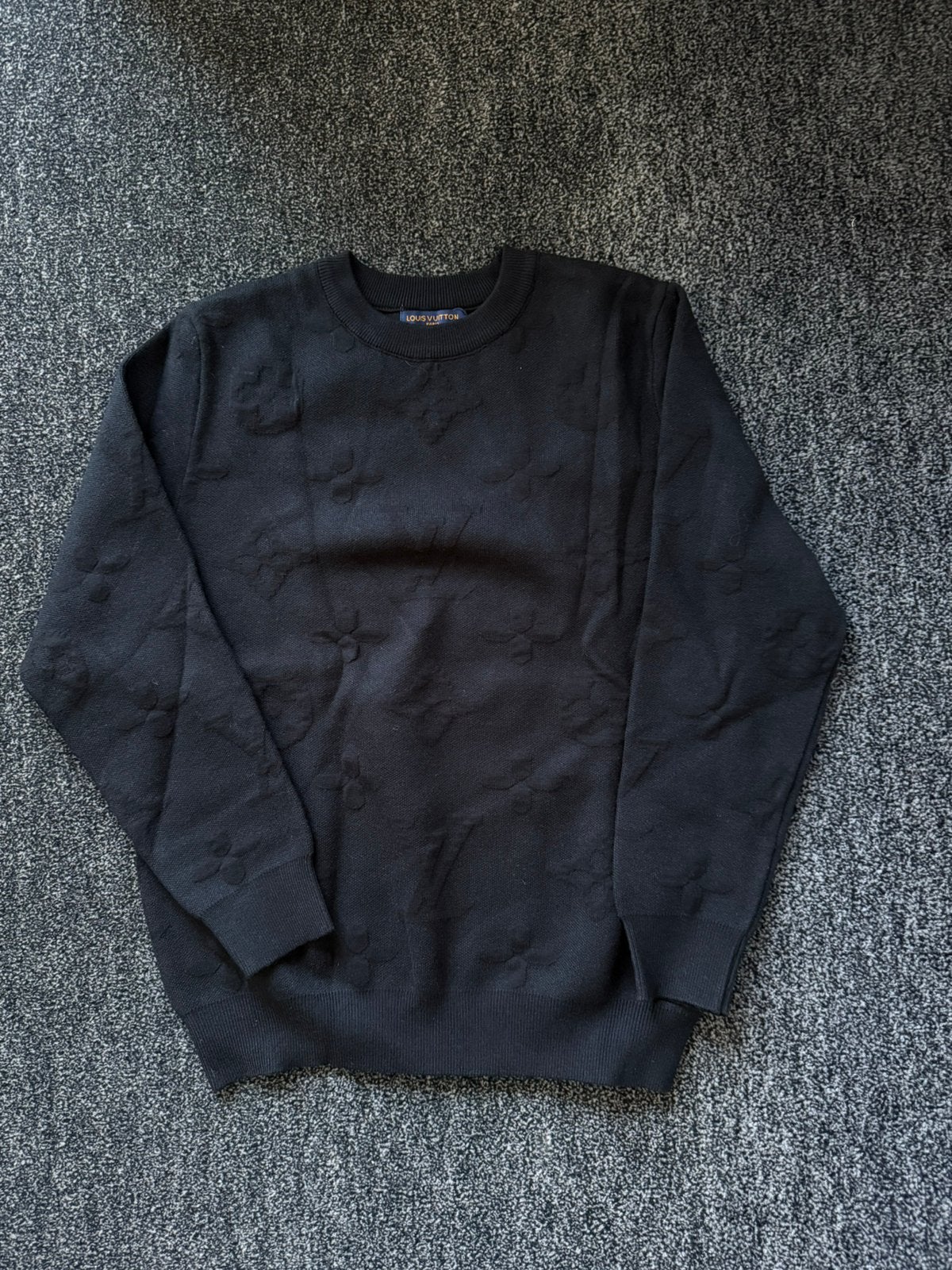 LÕUTS VYITTON black sweater, Ophalen of Verzenden, Zo goed als nieuw, Maat 56/58 (XL), Zwart