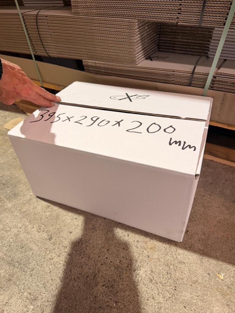Dozen dubbelgolf nieuw 39x29x20cm 540 stuks per pallet, Doe-het-zelf en Verbouw, Kratten en Dozen, Ophalen, Doos, 100 cm of meer