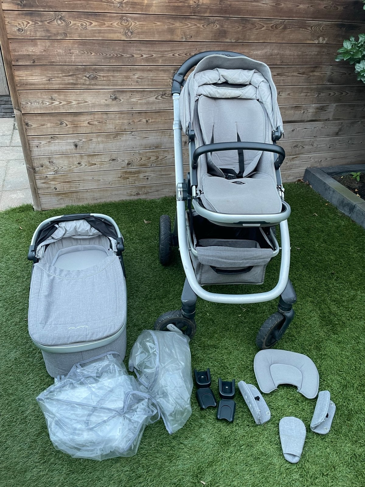 Nuna Ivvi Savi kinderwagen, Gebruikt, Combiwagen, Met reiswieg, Ophalen