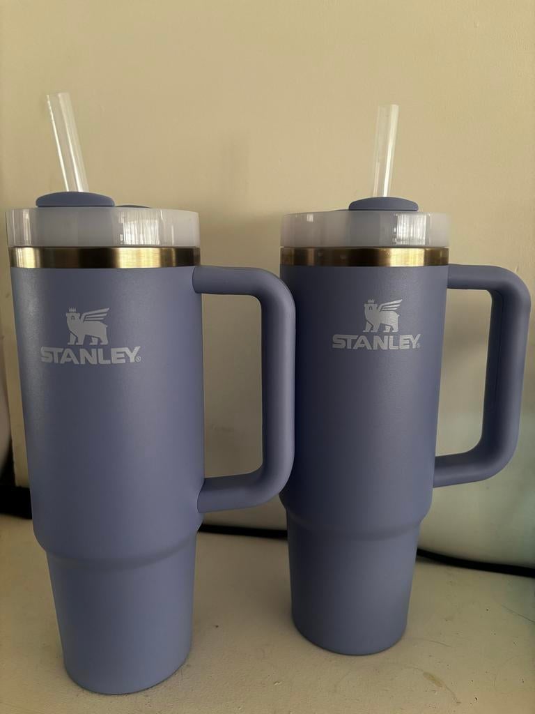 Twee Stanley bekers met rietje, lila, Ophalen, Zo goed als nieuw