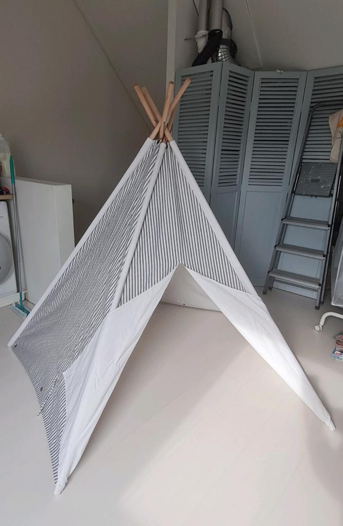 Gestreepte Tipi Tent van Loods 5, Ophalen, Zo goed als nieuw