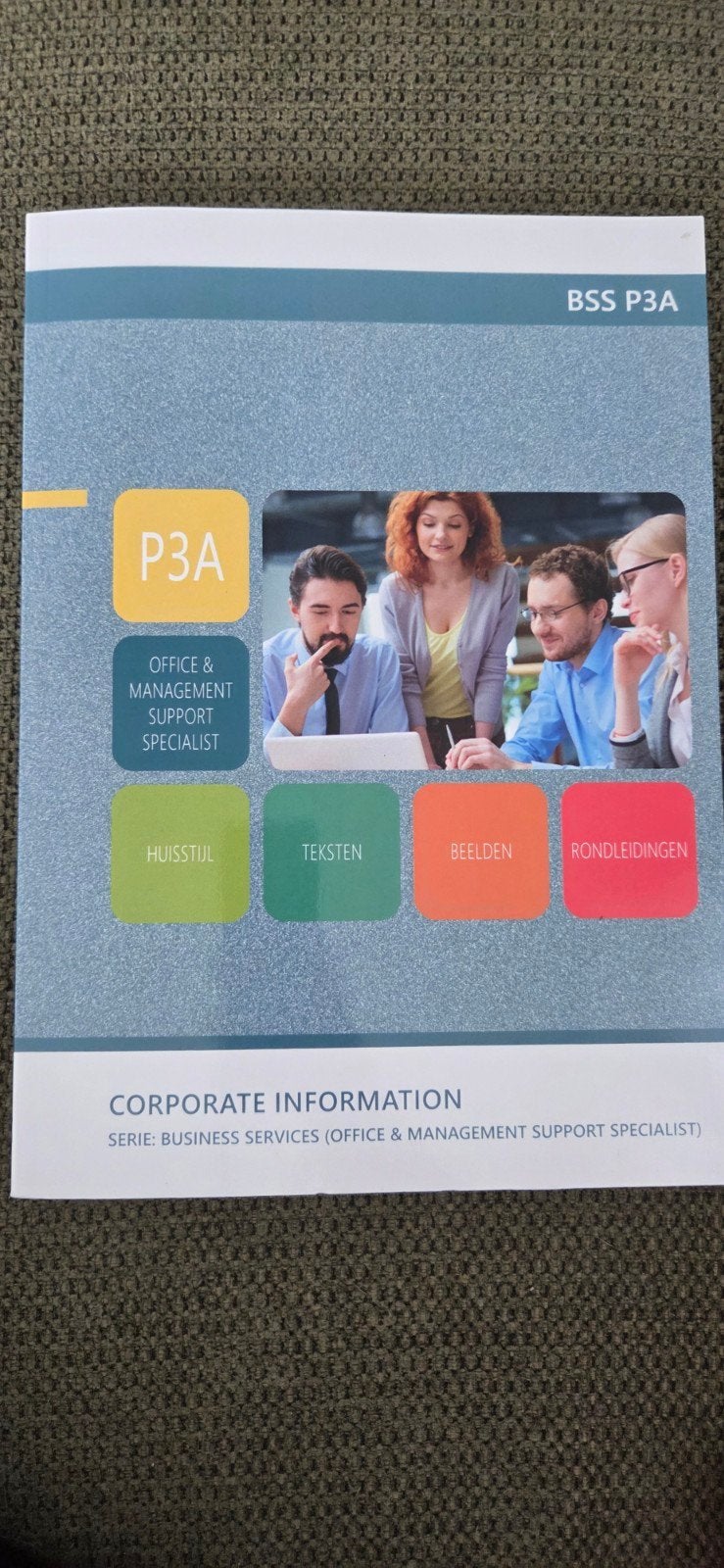 BSS P3A Corporate Information - Office & Management, Onbekend, Ophalen of Verzenden, Zo goed als nieuw, MBO