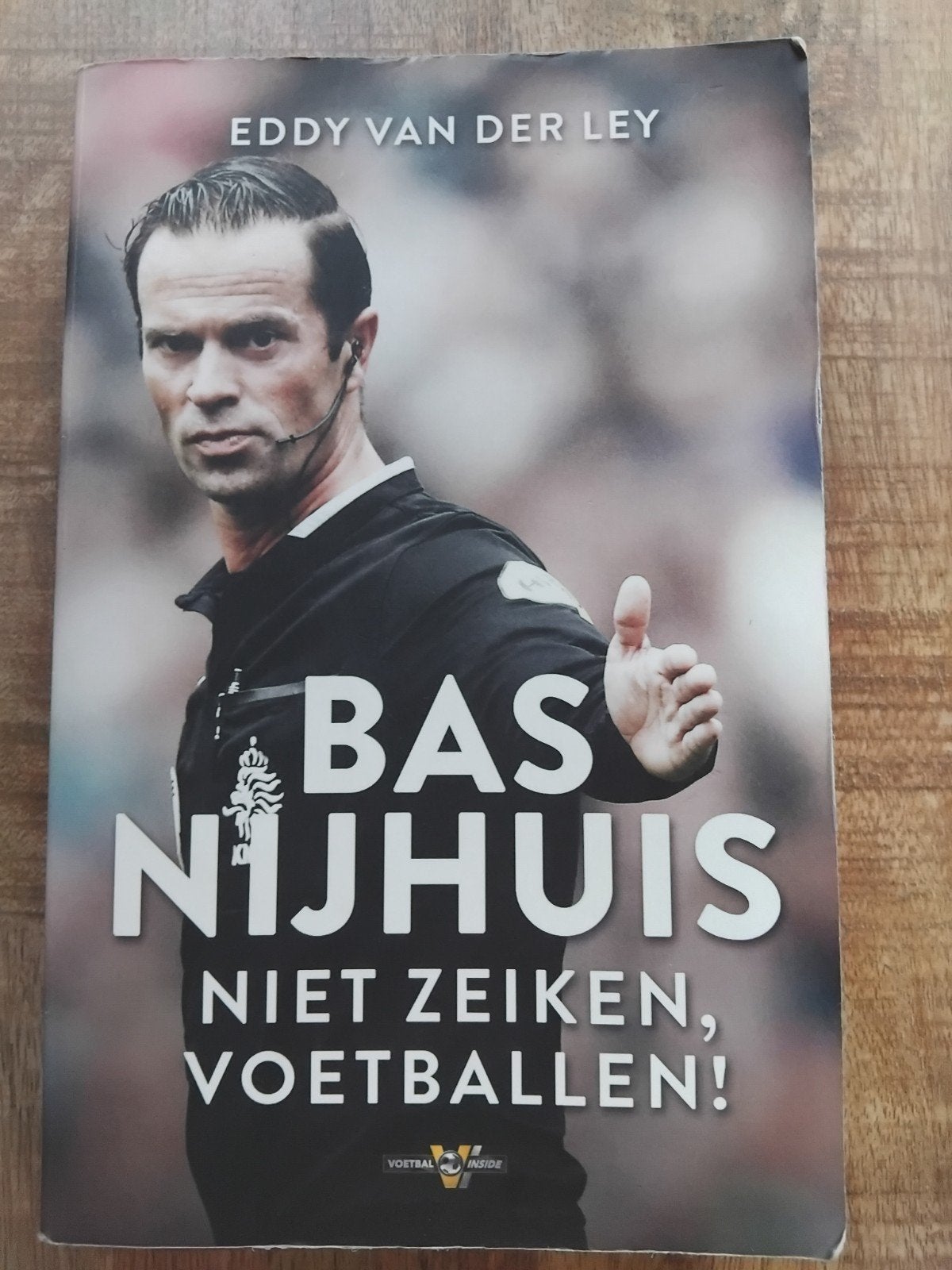 BOEK BAS NIJHUIS, Ophalen, Zo goed als nieuw, Overige