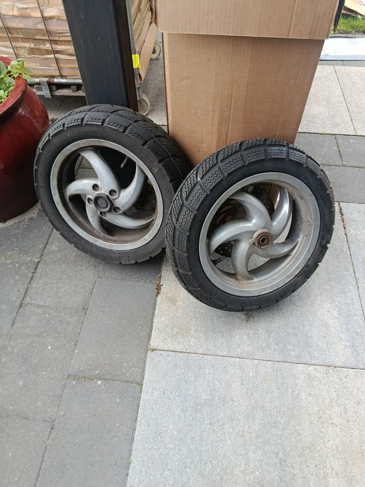 Runner DD velgenset met nieuwe banden, Ophalen of Verzenden, Gebruikt, Overige typen, Piaggio