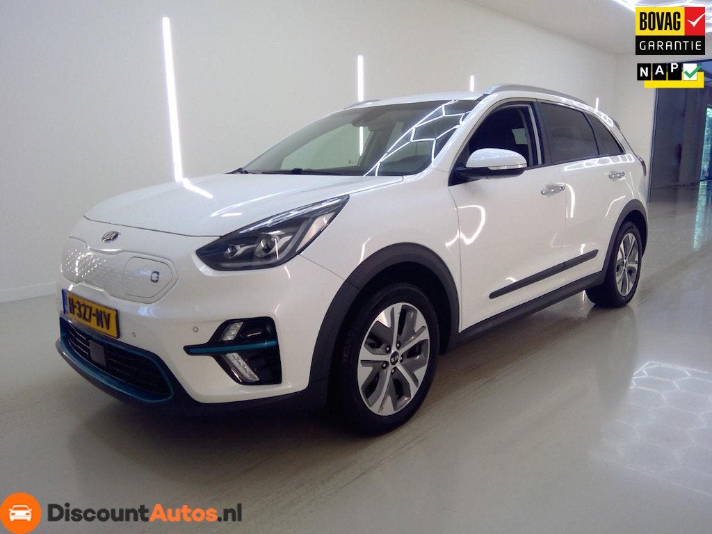 Kia E-Niro ExecutiveLine 64 kWh 100% SOH, Auto's, Gebruikt, 1712 kg, 174 min, Wit
