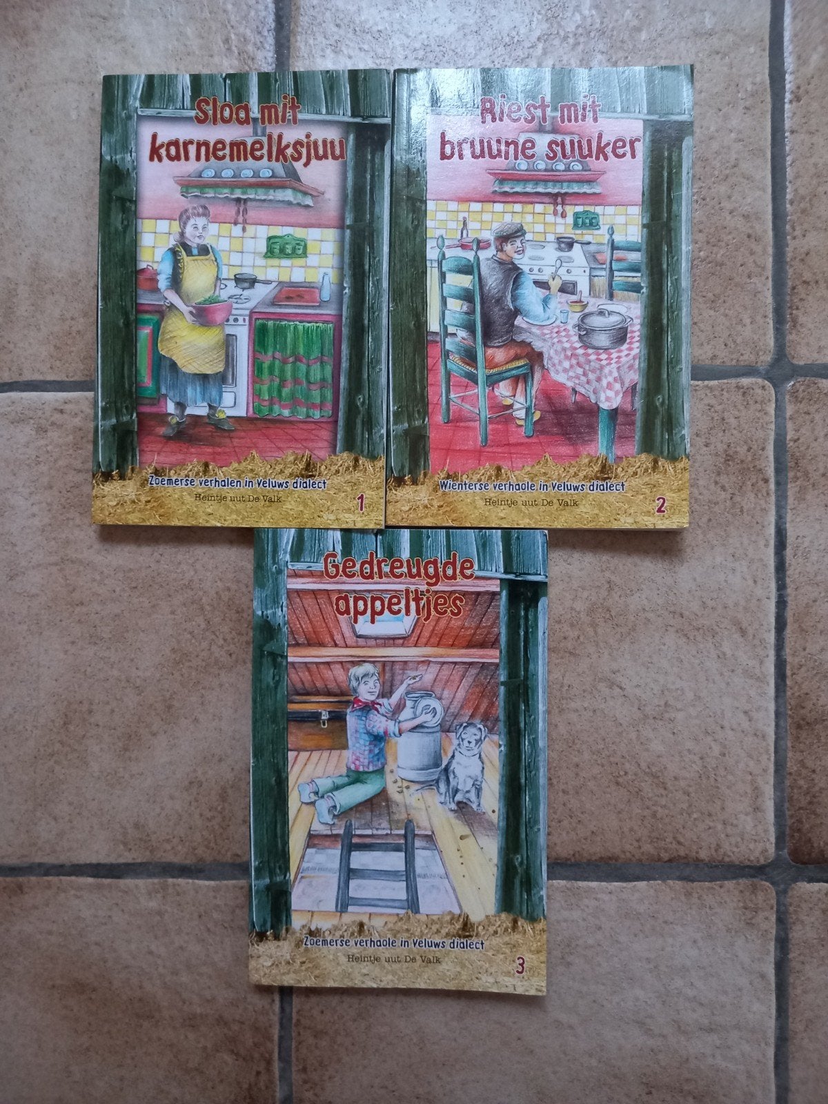 2x Veluwse dialect verhalenboeken - Zoemerse/Wienterse, Ophalen of Verzenden, Zo goed als nieuw, Onbekend, Nederland