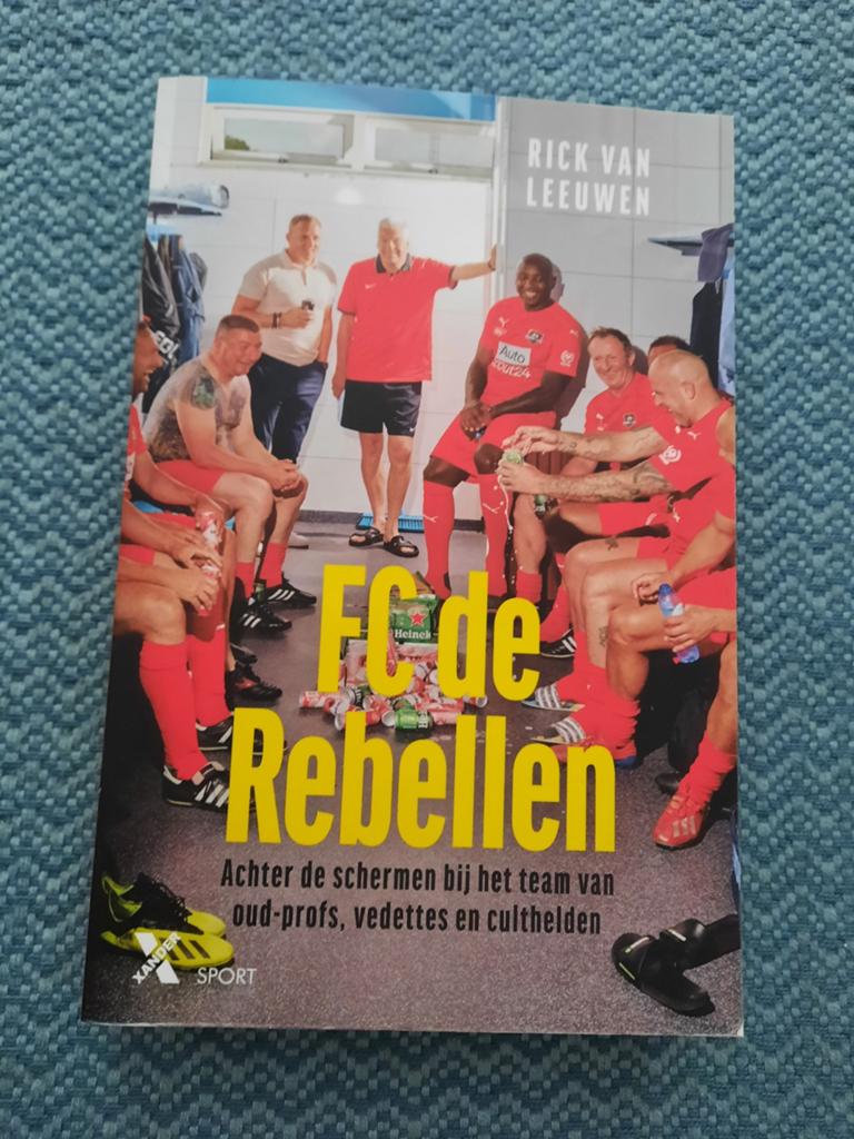 FC de Rebellen - Rick van Leeuwen (Paperback), Ophalen of Verzenden, Zo goed als nieuw, Rick van Leeuwen