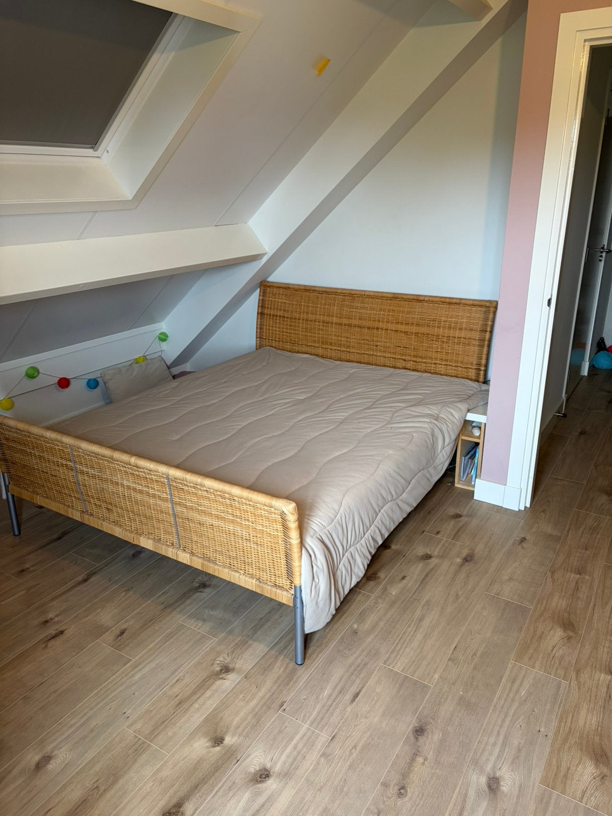 Mooi rieten bed 160 x 200, Ophalen, Tweepersoons, Zo goed als nieuw, 160 cm