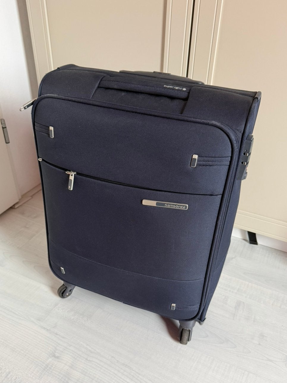 Samsonite Superlight koffer – donkerblauw – 4 wielen, Ophalen of Verzenden, Gebruikt, Zacht kunststof, 70 cm of meer