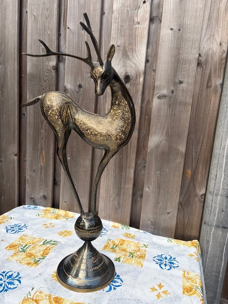 Groot metalen hert beeld vintage graveerwerk, Ophalen of Verzenden, Zo goed als nieuw, Dier