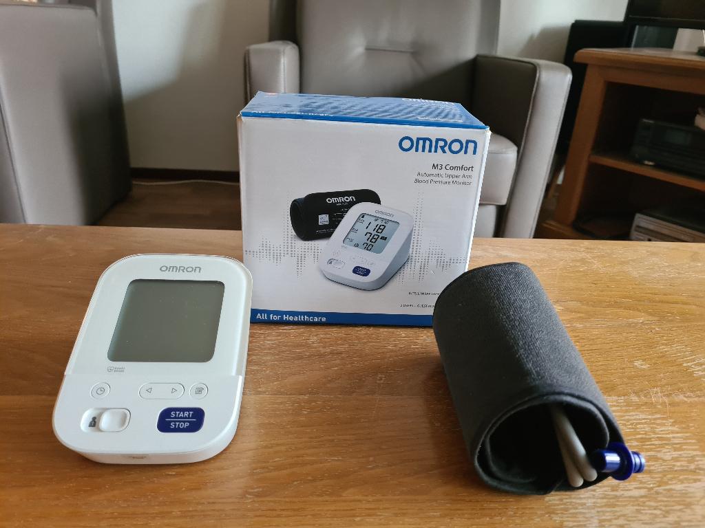 Omron M3 bloeddrukmeter, Ophalen of Verzenden, Zo goed als nieuw
