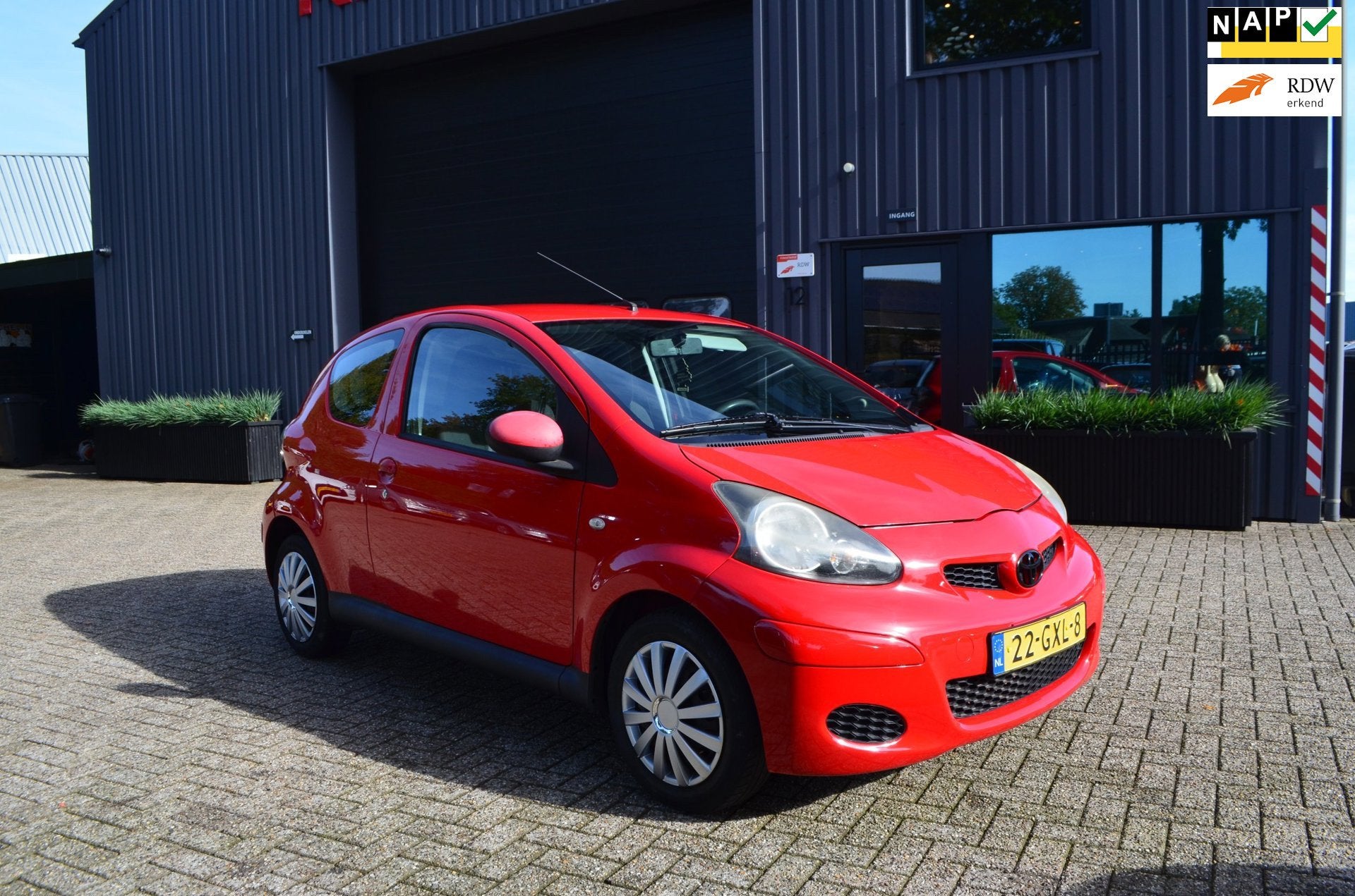 Toyota Aygo 1.0-12V + | Airco | Nieuwe APK, Auto's, Voorwielaandrijving, Gebruikt, 4 stoelen, 68 pk