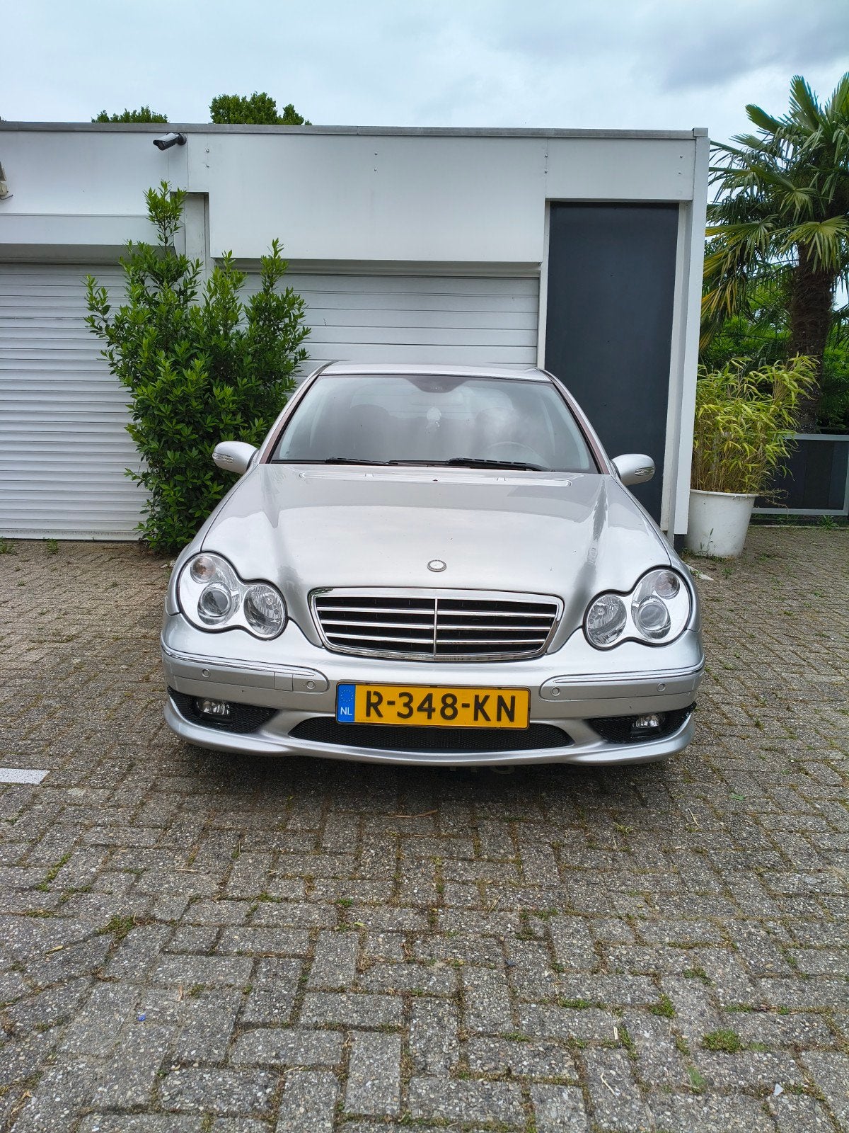 Bumper Sport AMG W203 w209 - Mercedes-Benz C-Klasse, Auto-onderdelen, Gebruikt, Voor, Mercedes-Benz, Ophalen of Verzenden
