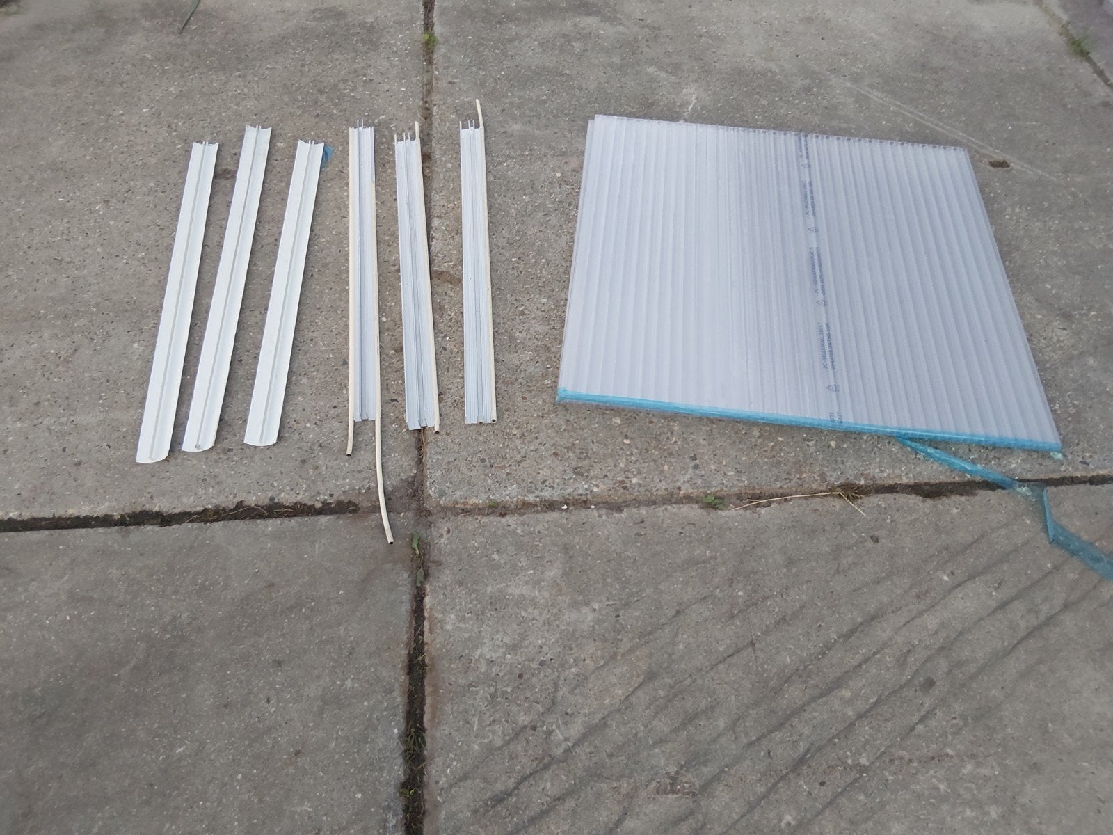 Polycarbonaat platen met profielen, Ophalen, Overige kleuren, Kunststof, Minder dan 5 m²