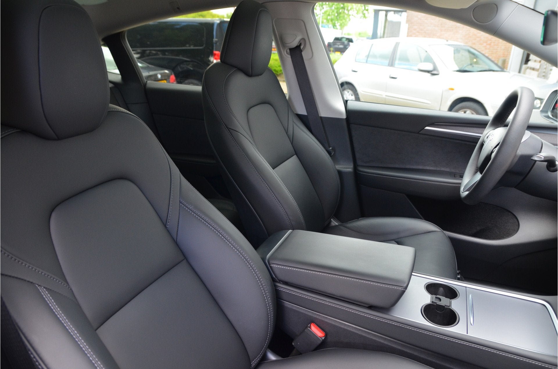Tesla Model Y RWD 58 kWh LFP accu Autopilot3.0 Ryzen, Automaat, 12 maanden, Achterwielaandrijving, Gebruikt