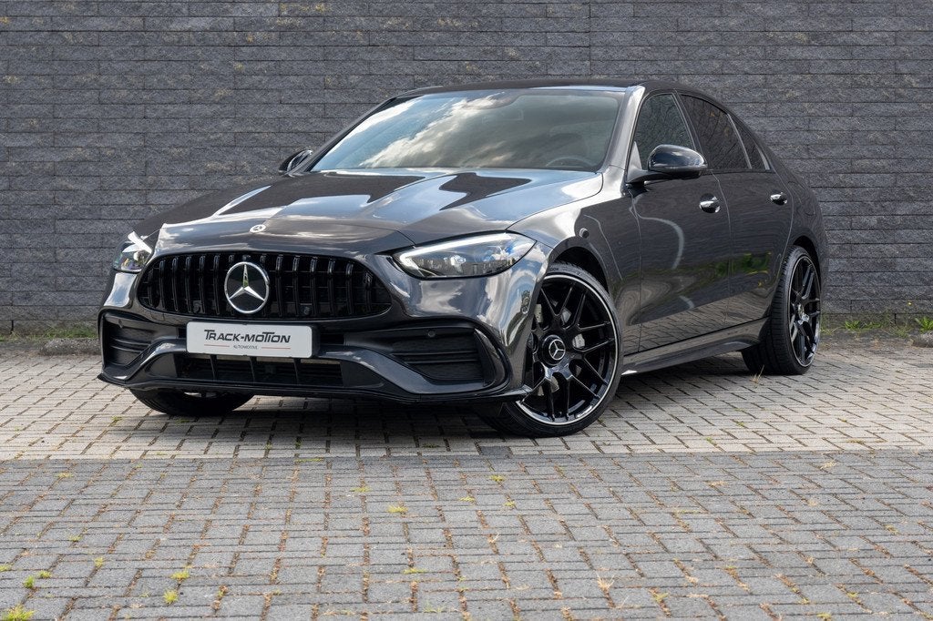 Mercedes-Benz C-klasse 300 e 4MATIC AMG Line GREY & BLACK, Auto's, Mercedes-Benz, Automaat, Gebruikt, Zwart, 4 cilinders