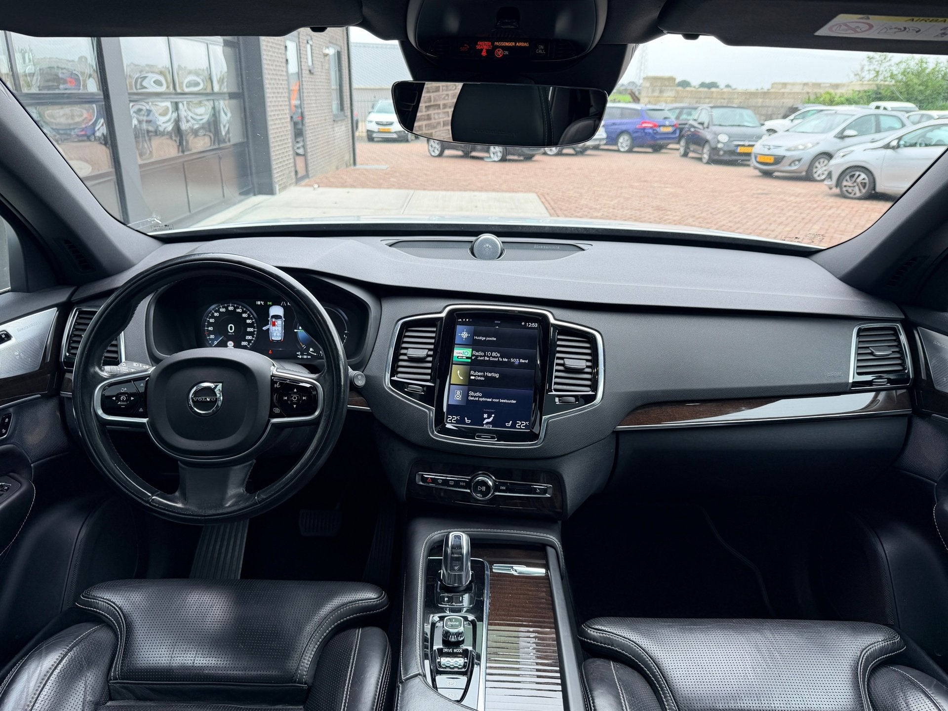 Volvo XC90