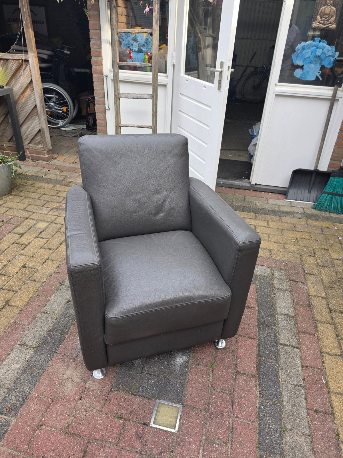 Comfortabele grijze fauteuil - Zo goed als nieuw, Huis en Inrichting, Fauteuils, Ophalen, Zo goed als nieuw, 75 tot 100 cm, Modern
