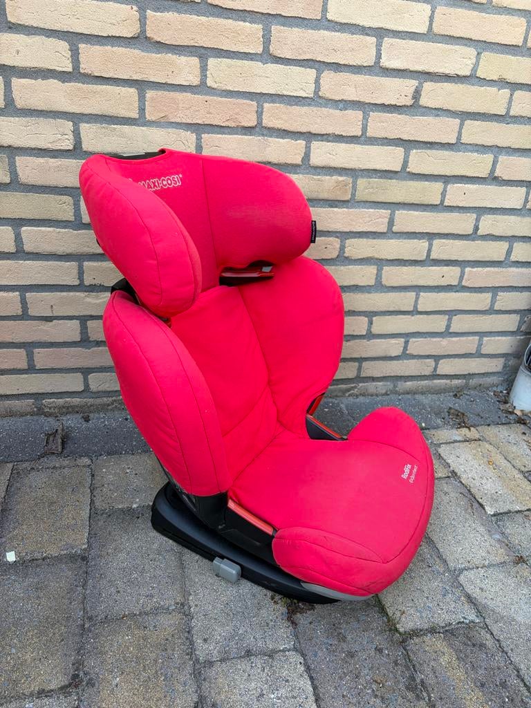 Maxi-Cosi RodiFix AirProtect autostoel - Rood, Kinderen en Baby's, Autostoeltjes, Ophalen, Autogordel, 15 t/m 36 kg, Zijbescherming