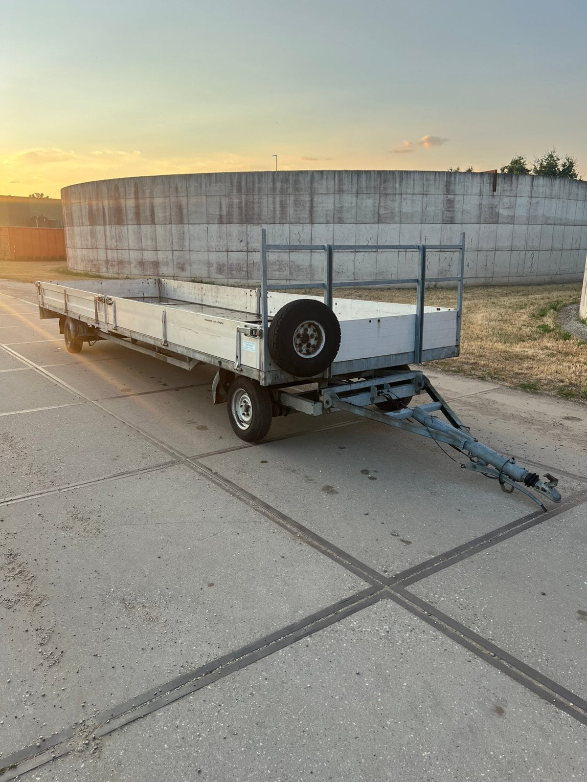 Henra schamelwagen 1.95x6.40 koopje!, Doe-het-zelf en Verbouw, Transportwagens, 100 liter of meer, Ophalen, Gebruikt, Transportkar