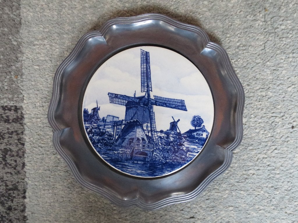 mooi wandbord met een molen in tinnen lijst 20 cm, Ophalen of Verzenden
