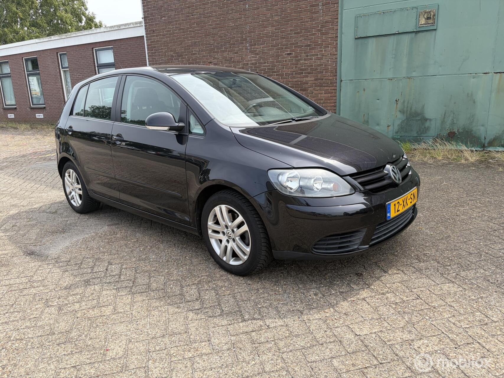 Volkswagen Golf Plus 1.6 FSI Comfortline, Auto's, Volkswagen, Gebruikt, 4 cilinders, 116 pk, Zwart