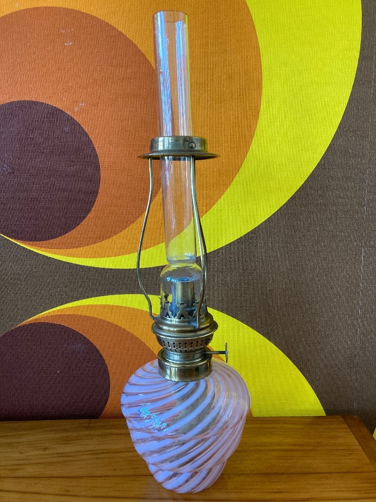 Vintage jaren 50 60 roze glazen olielamp met koper, Ophalen of Verzenden