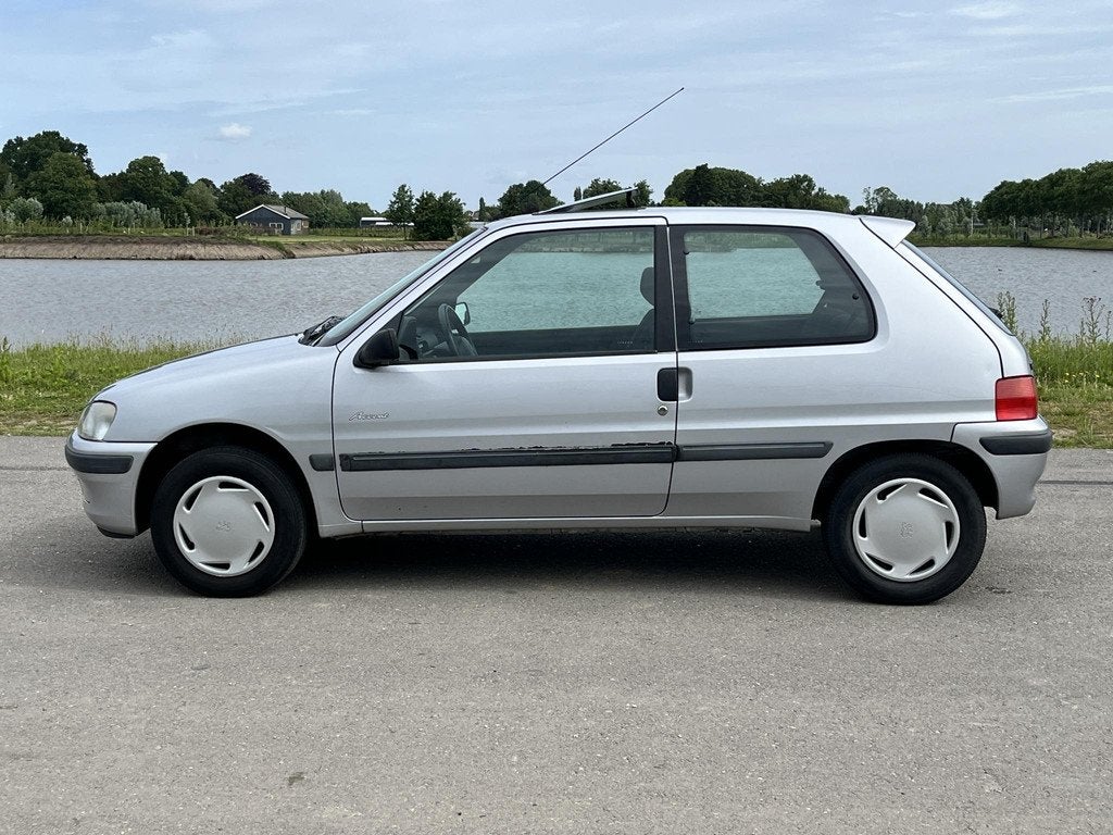 Peugeot 106 1.6 Accent Automaat, schuifdak, Auto's, Stof, Gebruikt, 31 €/maand, 4 cilinders