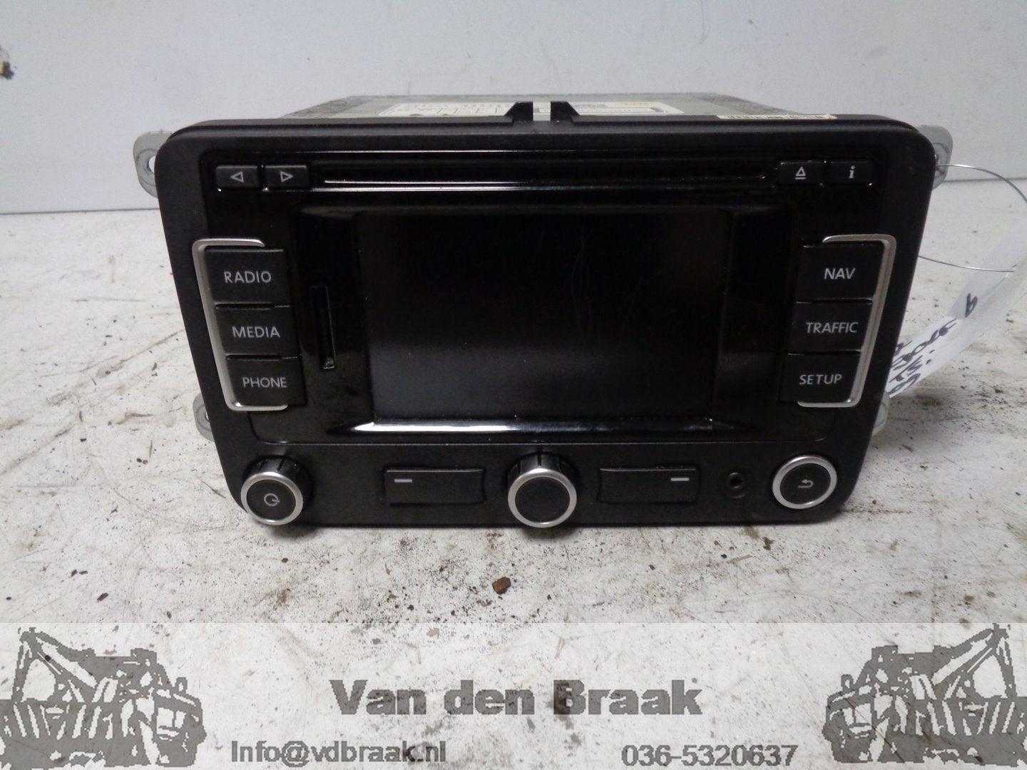 Volkswagen Golf 2008-2012 Radio - CD - Navigatie Speler, Gebruikt, -, Volkswagen, Herkomst onderdeel bekend