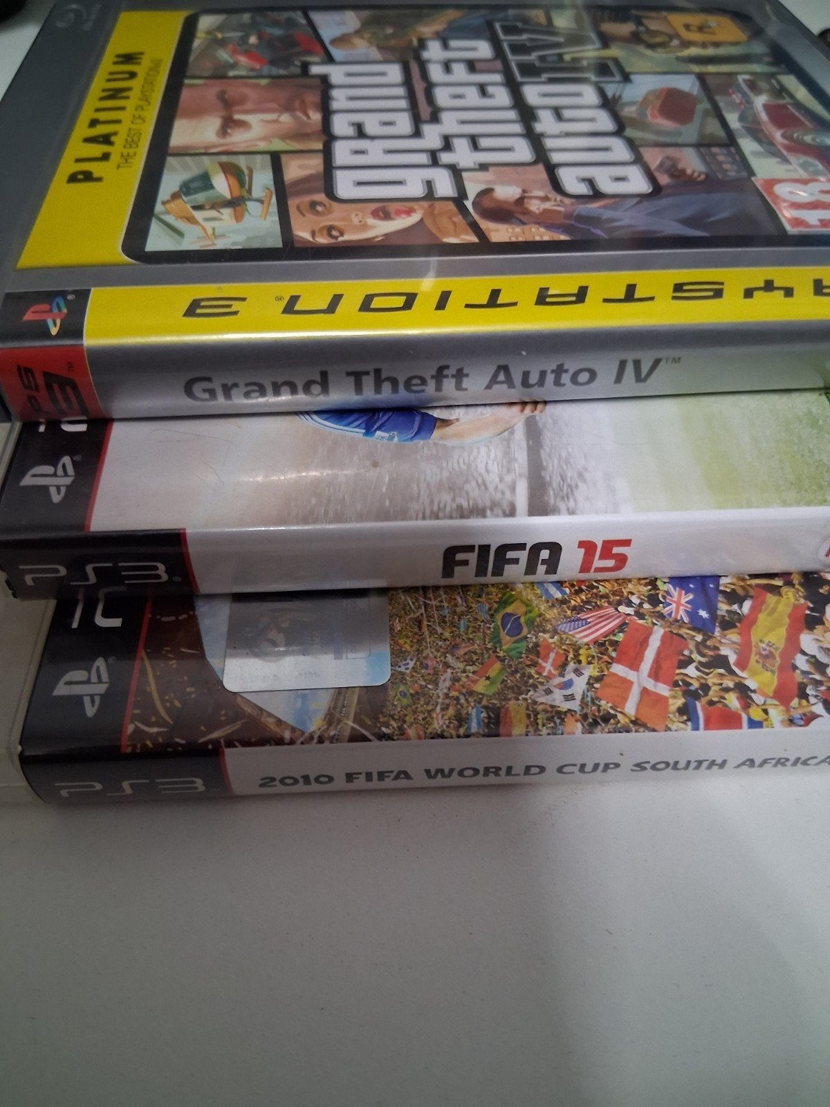 PS3 Games: Grand Theft Auto IV, FIFA 15, FIFA World Cup 2010, Ophalen of Verzenden, Zo goed als nieuw, Sport, 3 spelers of meer