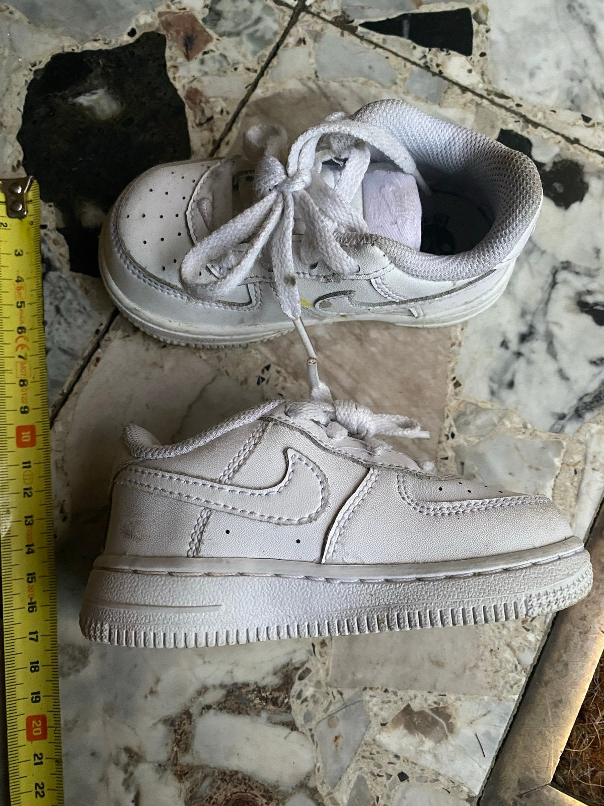 Nike Air Force 1 baby sneakers maat 17, Ophalen of Verzenden, Gebruikt, Jongen of Meisje, Schoenen
