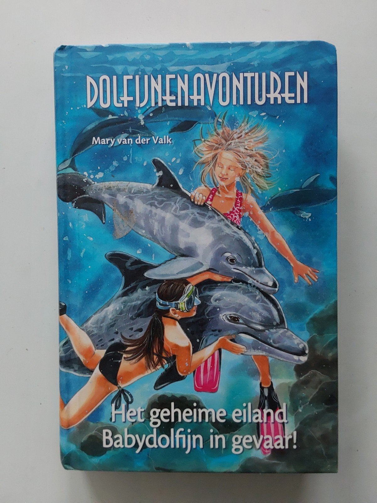 Mary van der Valk : Dolfijnen🐬avonturen, Ophalen of Verzenden, Gelezen, Mary van der Valk