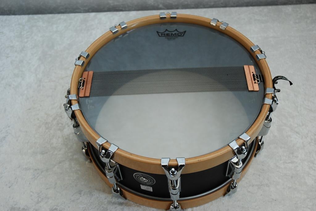 Taye  Alluminium 5mm. 14 ply maple hoops, puresound mat, Gebruikt, ., Drums of Percussie, Taye