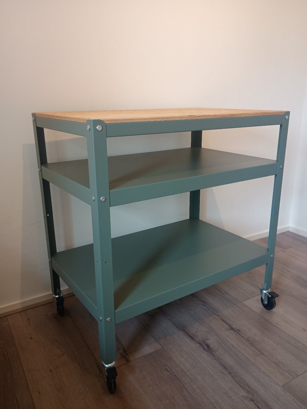 Ikea BROR roltafel, Ophalen