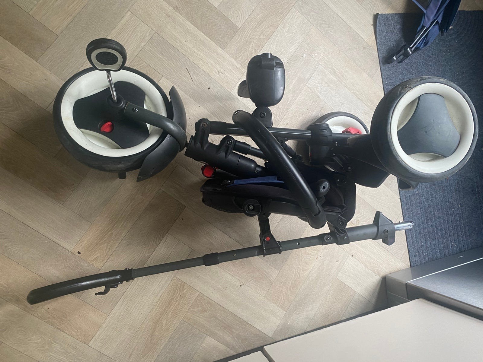 qplay driewieler met handvat