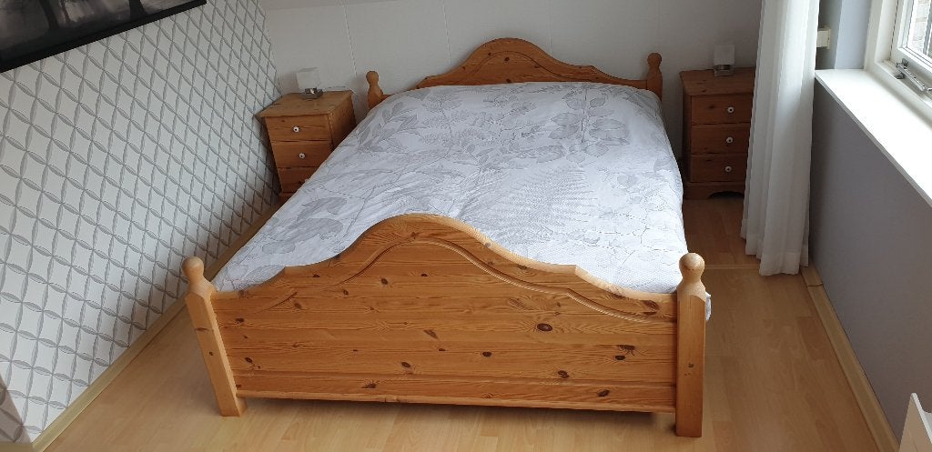 Tweepersoonsbed ombouw grenen, Huis en Inrichting, Ophalen, Gebruikt, Overige kleuren, Tweepersoons