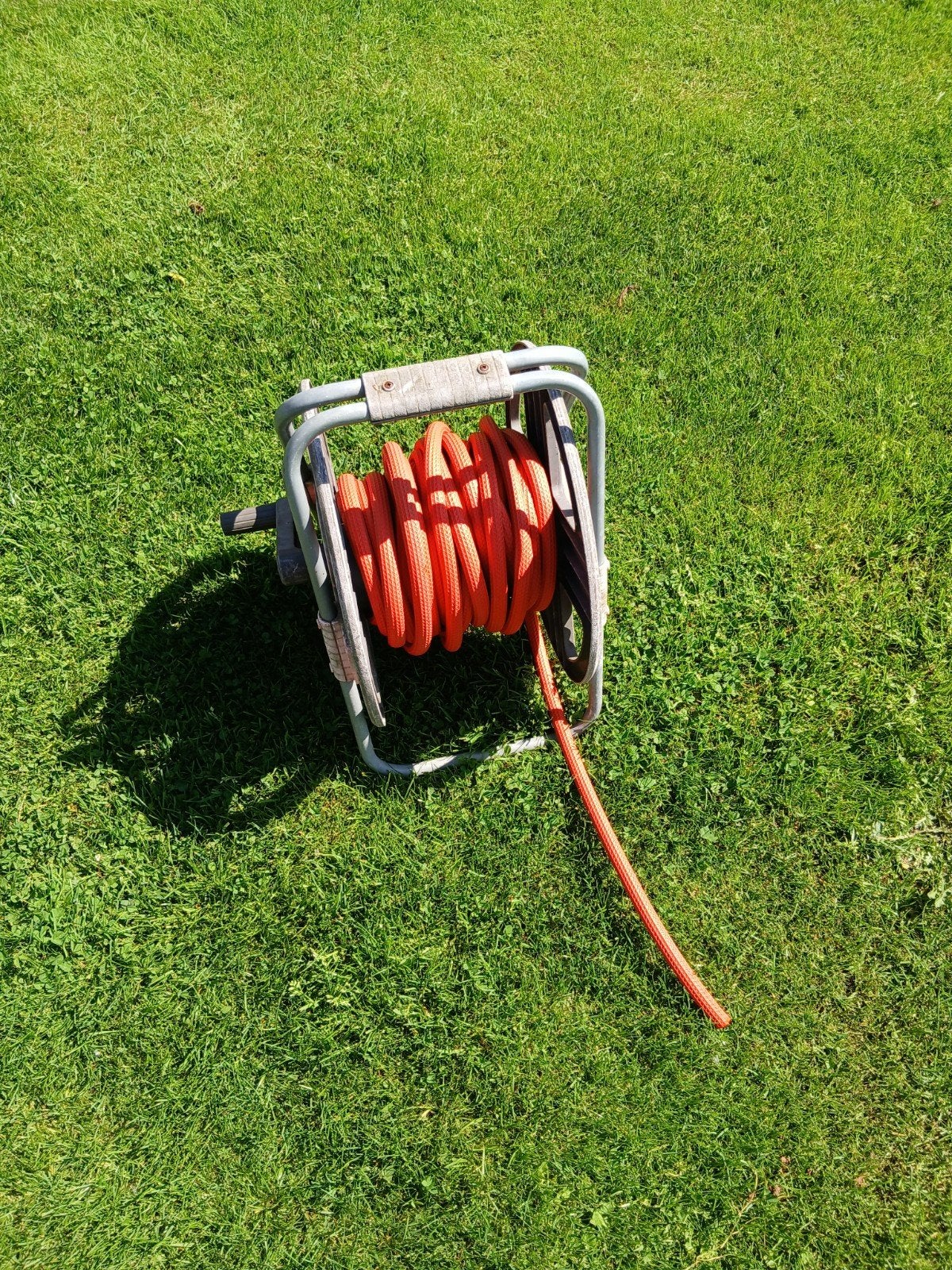 Tuinslanghaspel met slang, Ophalen, Gebruikt, Tuinslanghaspel