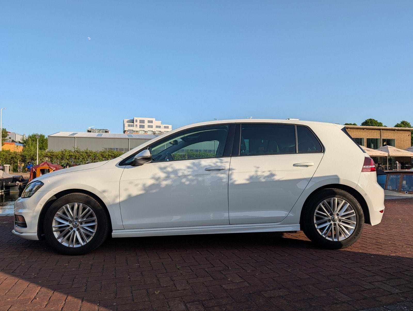 VW Golf 7 1.4 TSI 150pk R-Line Automaat (DSG-7) – Topstaat, Auto's, Stof, 4 cilinders, Wit, Bi-Xenon koplampen
