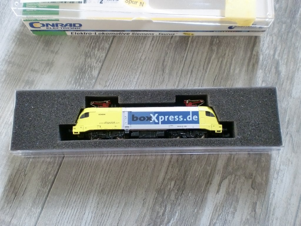 Hobbytrain Siemens E Lok Taurus BoxXpress version N dig, Overige merken, Ophalen of Verzenden, Zo goed als nieuw, Gelijkstroom