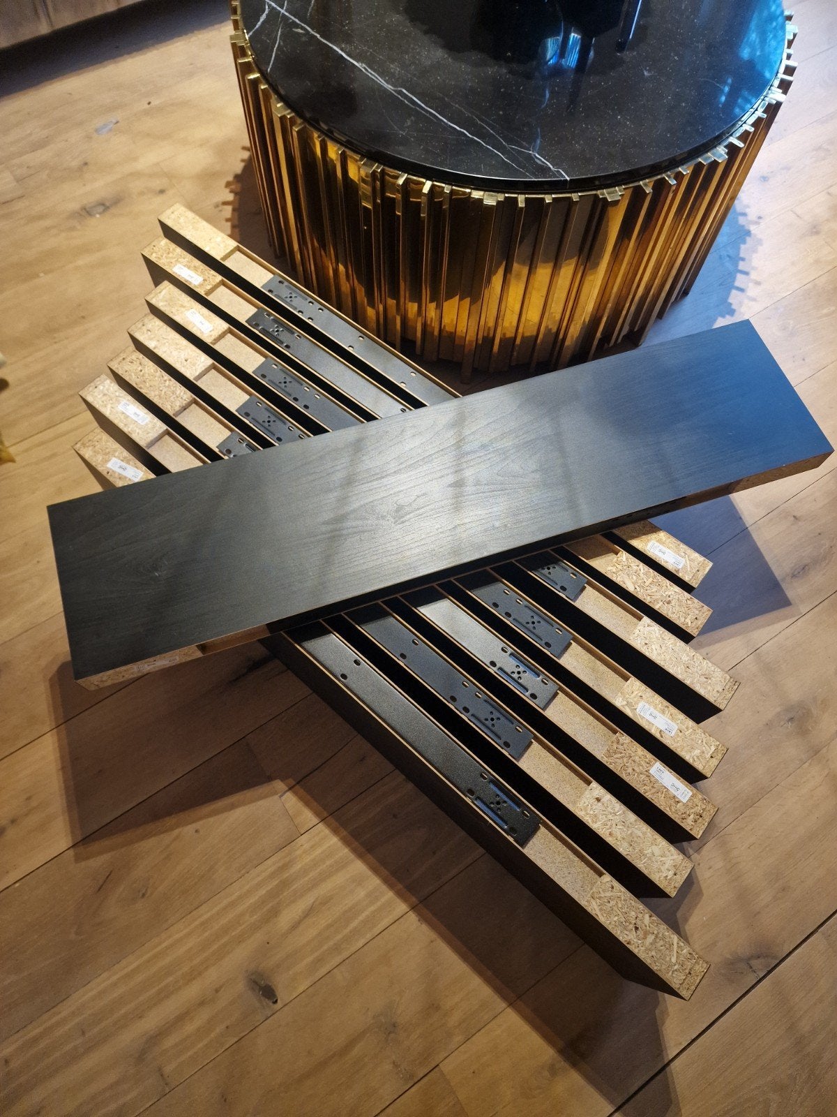 Ikea Lack zwevende wandplanken - 8 grote, 2 kleine, Ophalen, Gebruikt