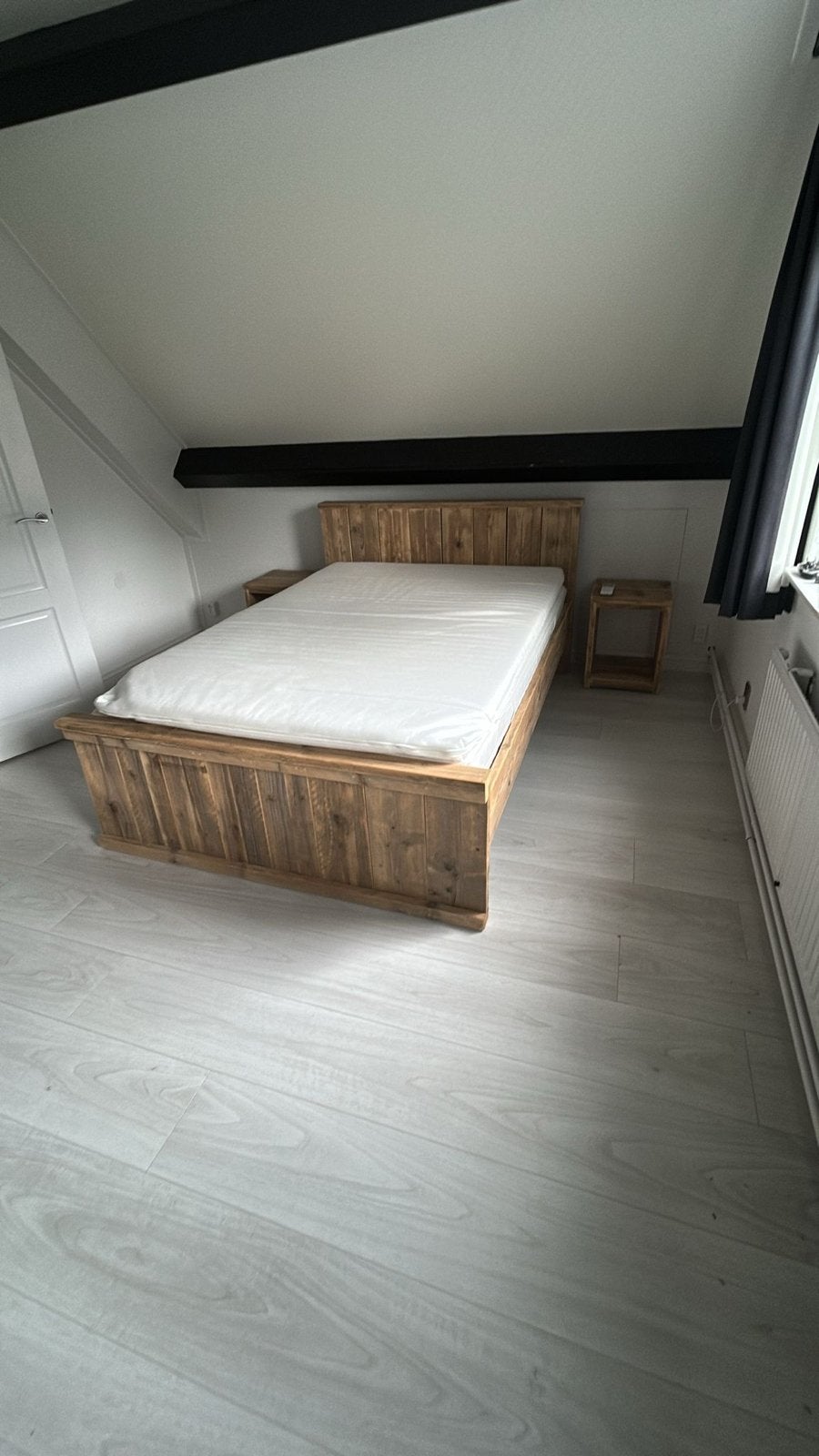 Twijfelaar bed inclusief matras en lattenbodem, Huis en Inrichting, Bruin, Ophalen of Verzenden, Zo goed als nieuw, Twijfelaar