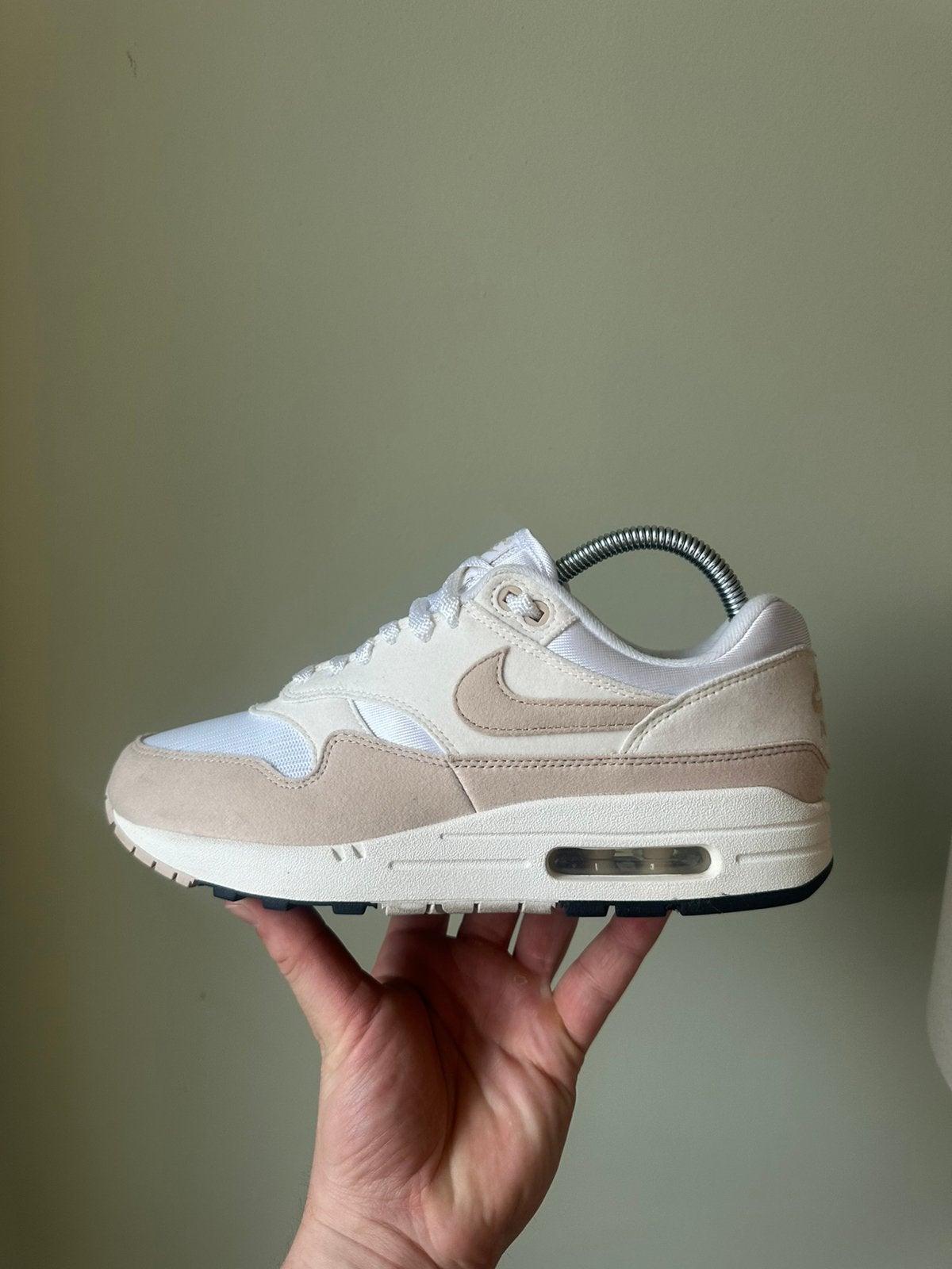 Nike Air Max 1 Pale Ivory / 40,5, Overige kleuren, Ophalen of Verzenden, Sneakers of Gympen, Zo goed als nieuw