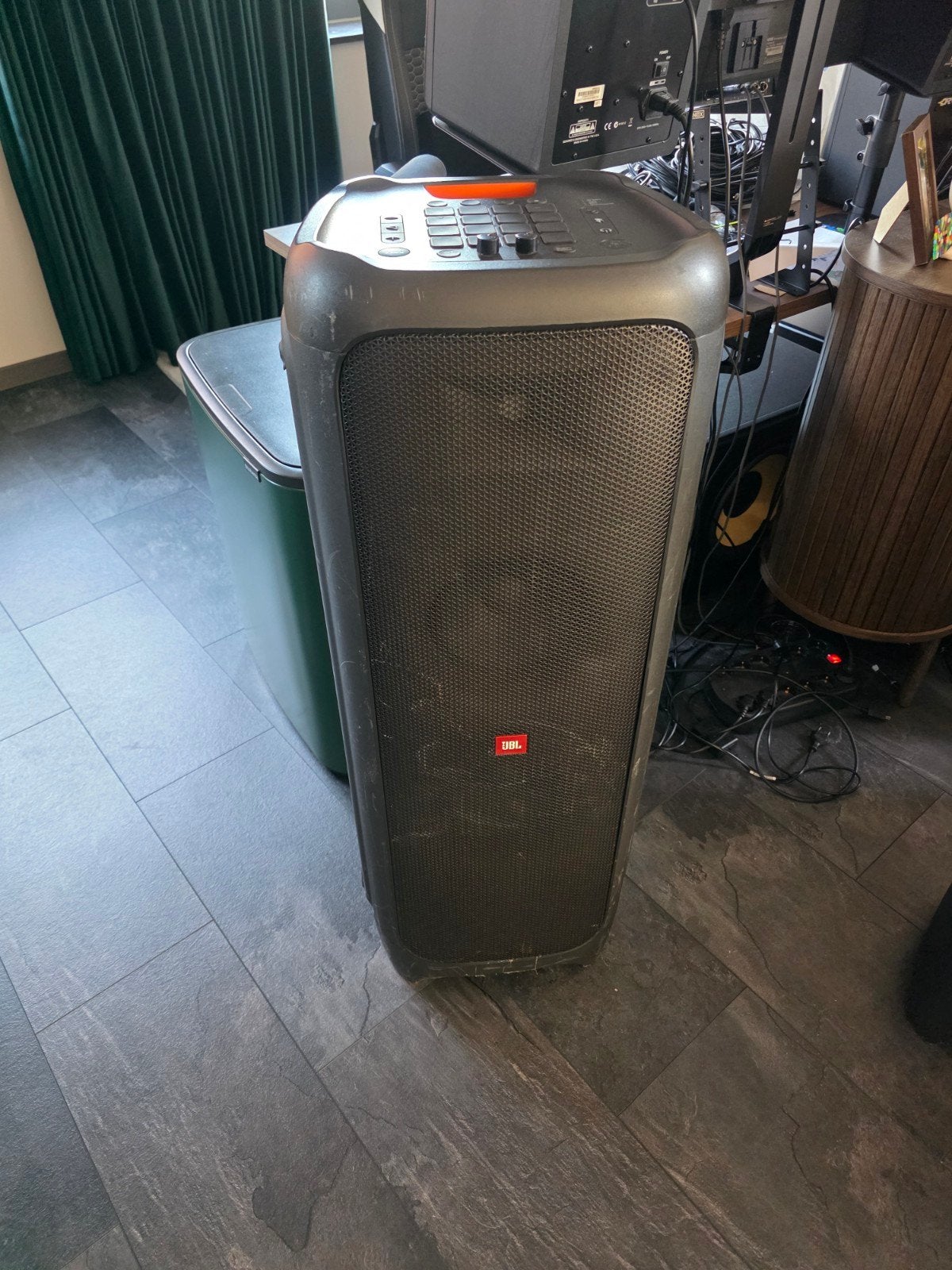 JBL PartyBox 1000 met lichte gebruiksporen, Ophalen, Gebruikt, JBL, Party speaker