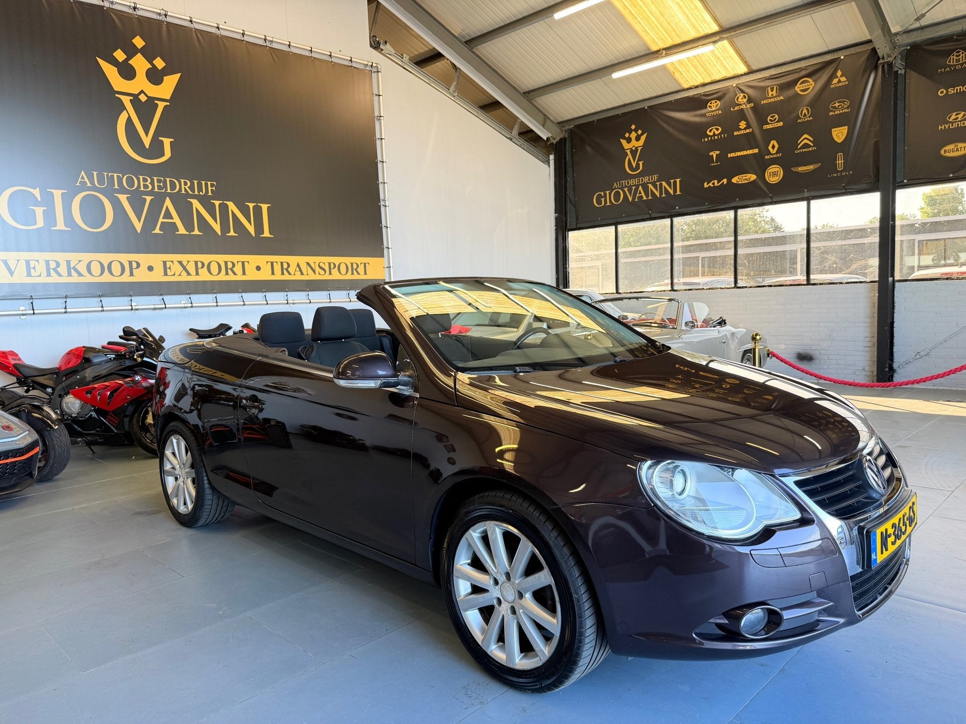 Volkswagen Eos 2.0-16v FSI INRUIL MOGELIJK., Voorwielaandrijving, Gebruikt, 4 stoelen, Handgeschakeld
