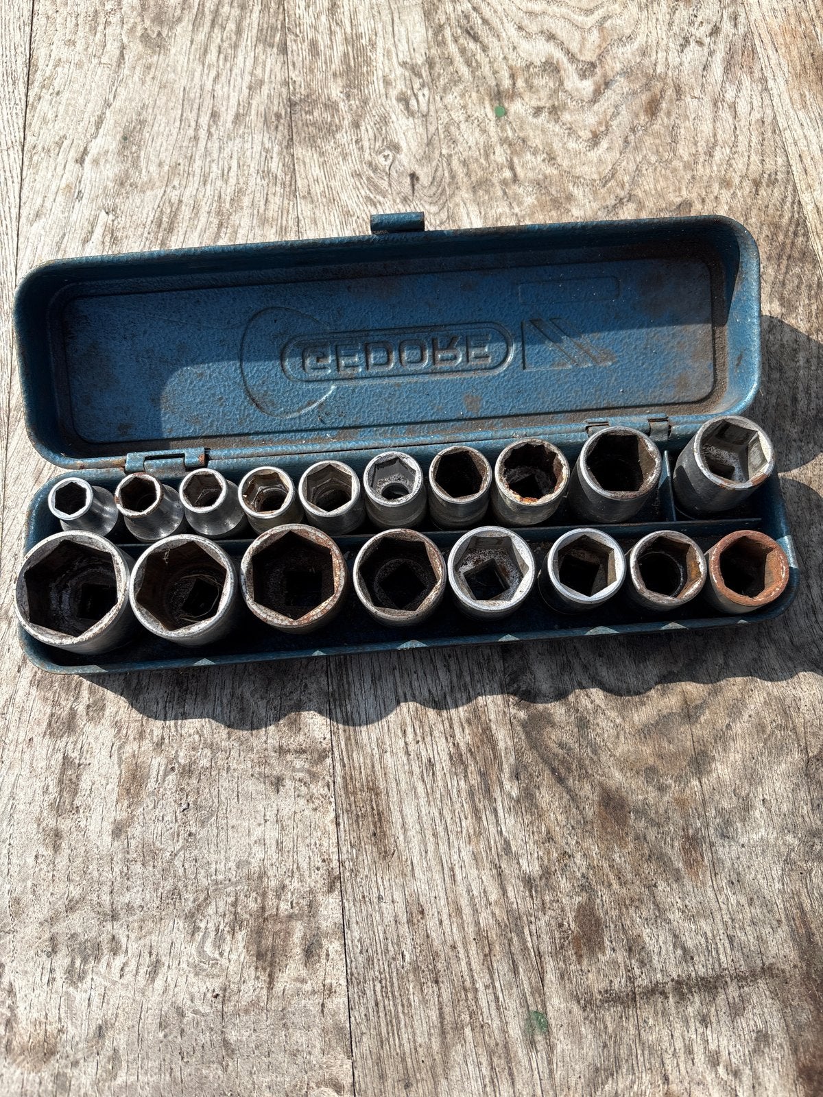 (Gedore) doppenset in metalen kist - Diverse merken/maten, Doe-het-zelf en Verbouw, Gereedschap | Handgereedschap, Ophalen of Verzenden