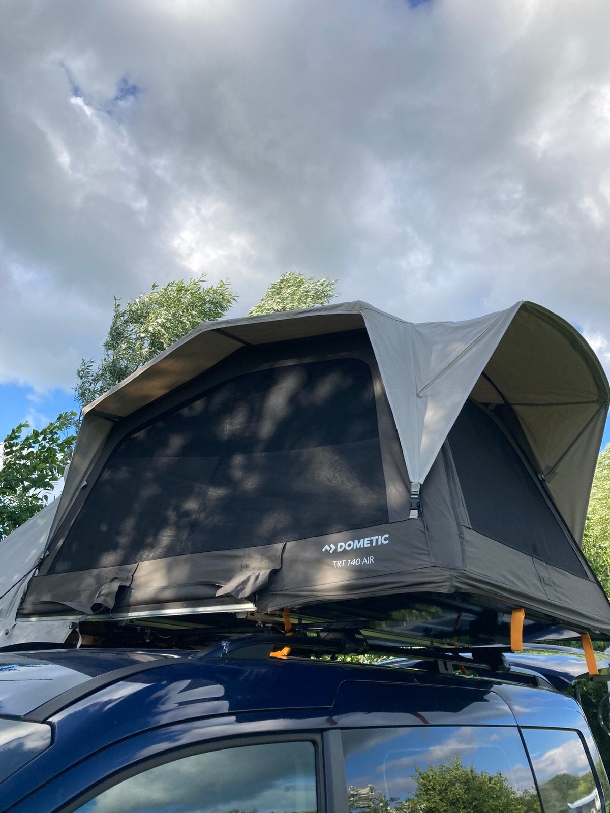 Daktent Dometic TRT 140 AIR met Dometic TRT AIR AWNING XXL, Caravans en Kamperen, Ophalen, Zo goed als nieuw, Tot en met 2