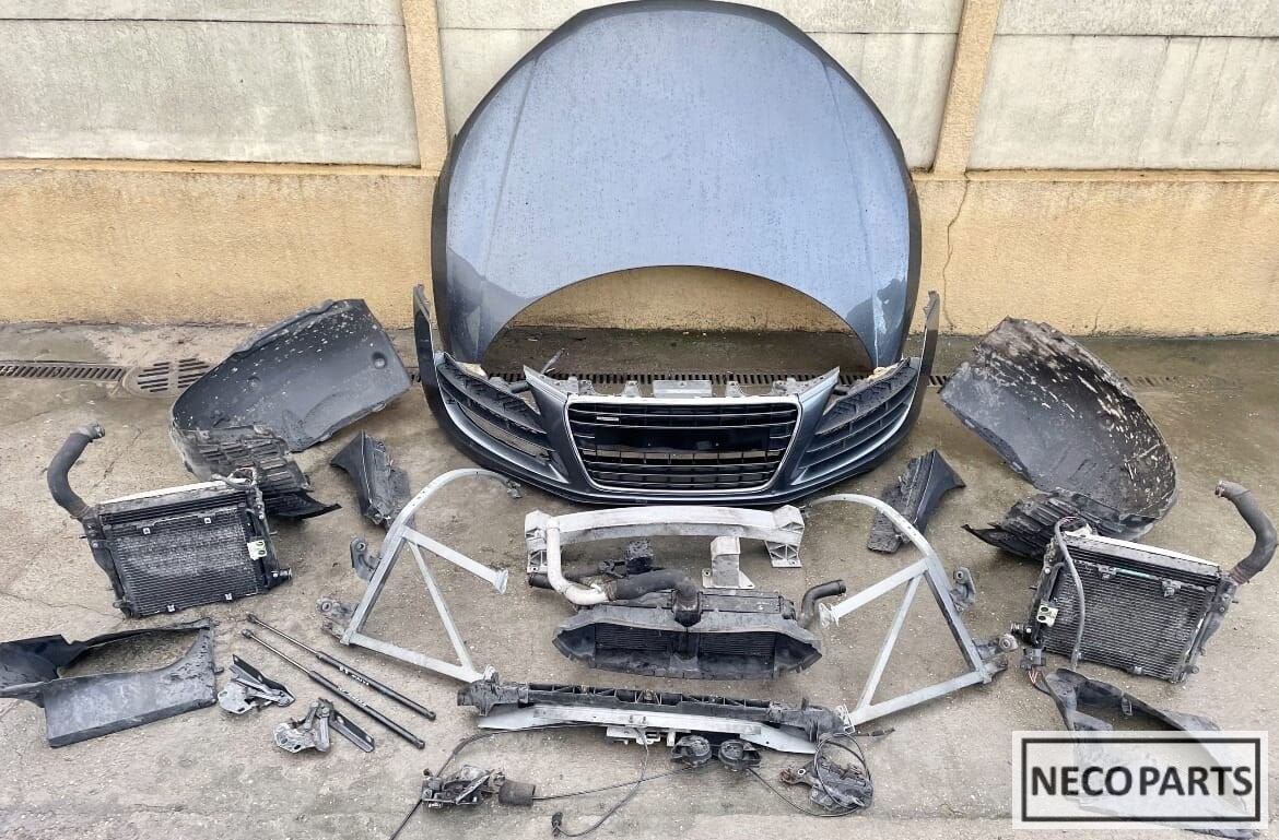 AUDI R8 4.2 420 COMPLEET VOORKOP BUMPER ALLES LEVERBAAR O.A!, Gebruikt, -, Achter, -