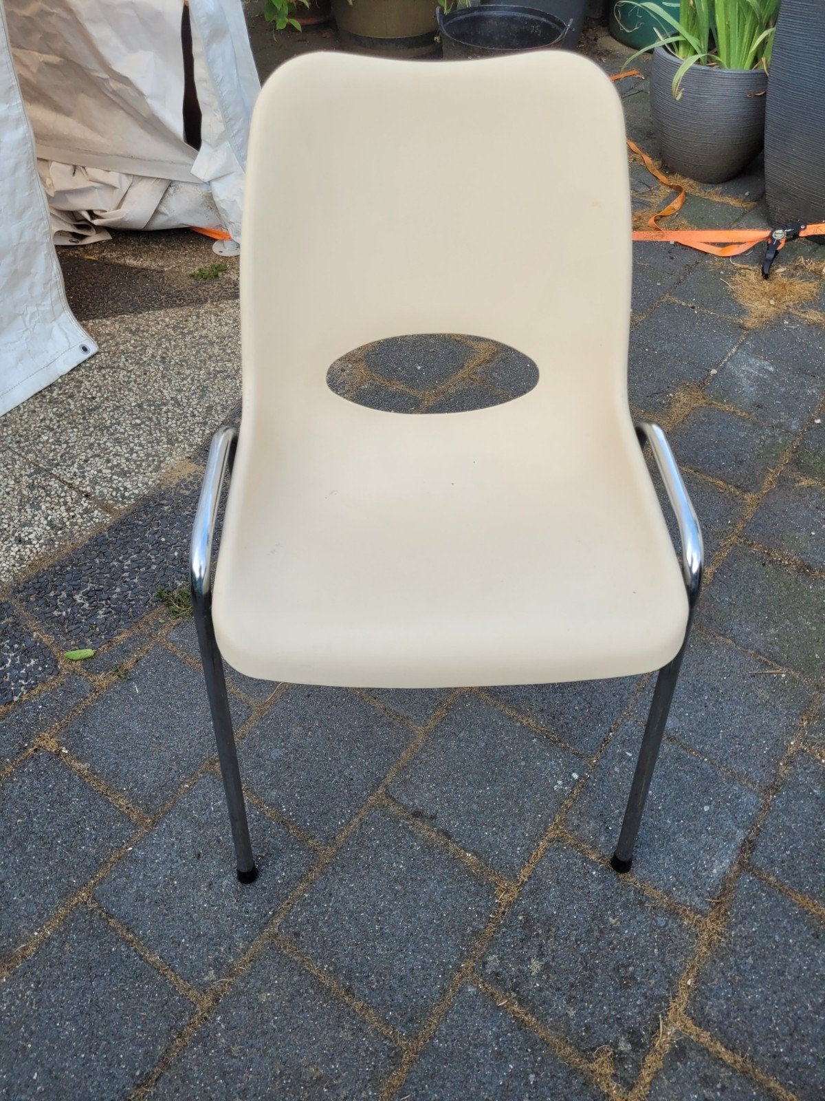 6x Engelse kwaliteit stoelen, stapelbaar, beige, Huis en Inrichting, Stoelen, Ophalen of Verzenden